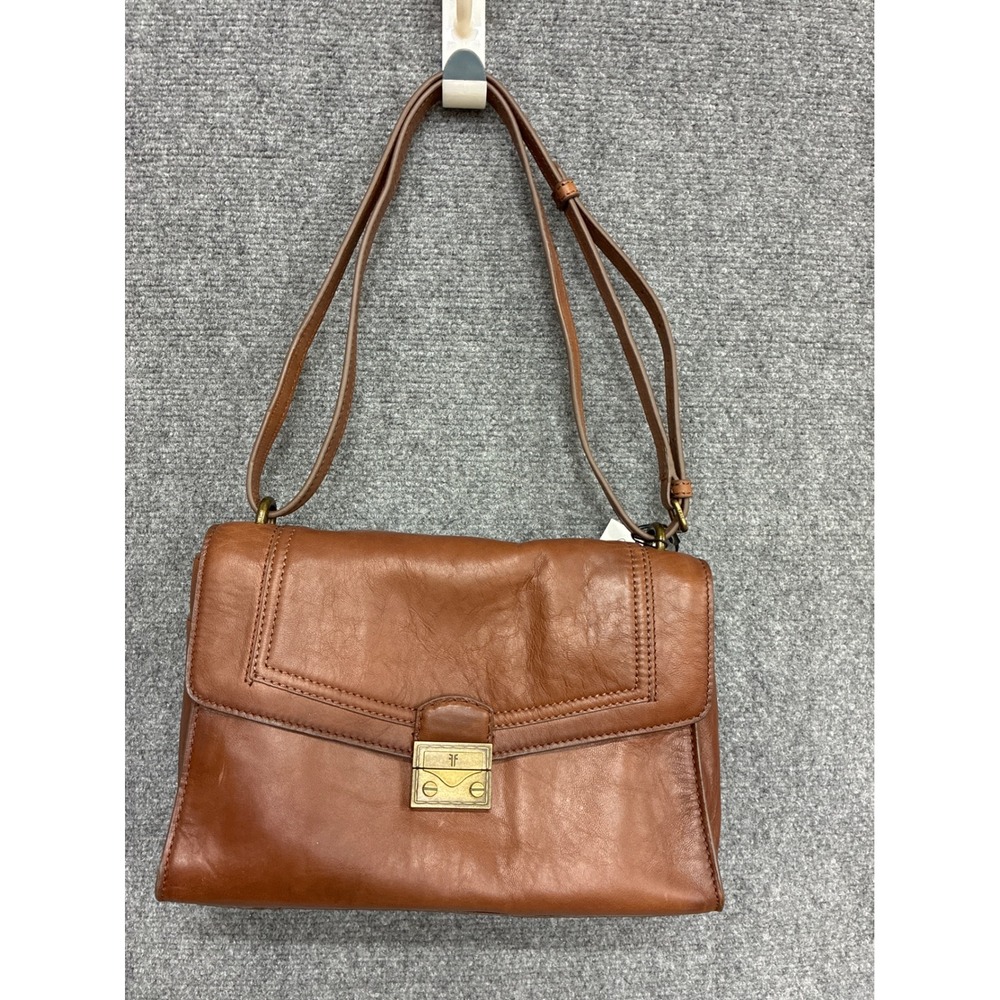 Frye Cognac Leather Crossbody Bag Satchel Brass Push Lock Closure Brown‎ NWT